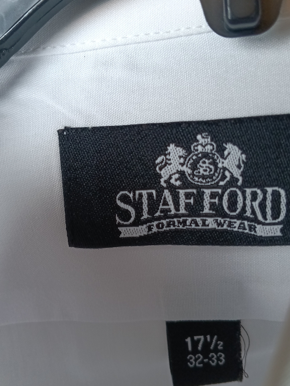 Men's White Pleated Front Tuxedo Dress Shirt - Picture 5 of 14